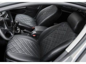 Чехлы Rival экокожа черные Ромб на спинку 40/60 на седан и хетчбек для Mazda 3 № SC.3804.2
